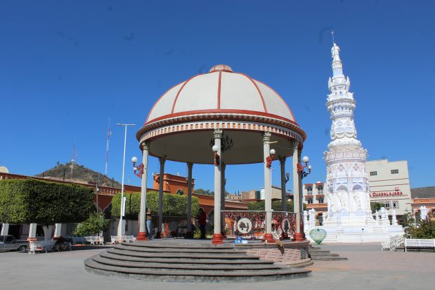 Plaza principal de Jamay. Fotografía: Iván Serrano Jauregui