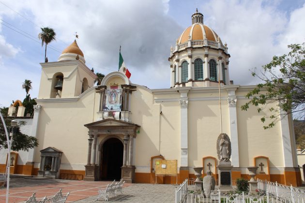 Santuario de Guadalupe, en Sayula. A un costado se encontraba el cementerio de donde nació el poema del Ánima de Sayula. Fotografía: Iván Serrano Jauregui