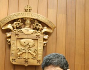 Bienvenida del Rector general maestro Carlos Briseño Torres al ciclo escolar 2008-A.