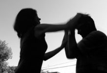 Mujeres golpeadoras