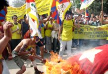 Olimpiadas con el puño arriba