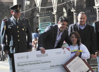 Reconocen sus logros