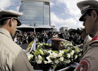 En memoria de un ser poblado de palabras