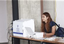 Eligieron universitarios a sus representantes