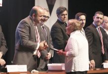 Reconocen labor universitaria