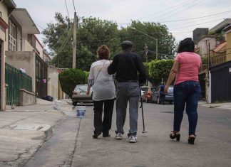 Dispositivo para cuidar a adultos mayores