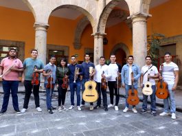 Mariachi Universitario del CUAAD. Fotografía: Adriana González