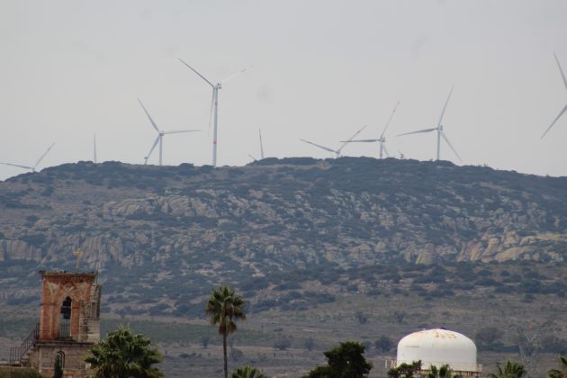 Parque eólico, en el Cerro del Toro, Ojuelos. Fotografía: Iván Serrano Jauregui