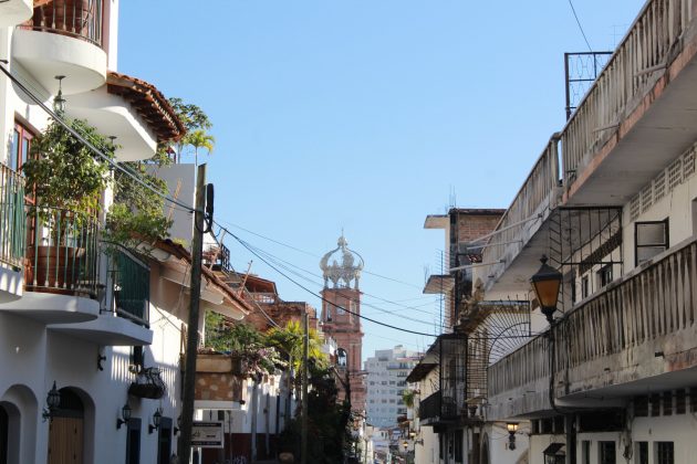 Calles vallartense. Fotografía Iván Serrano Jauregui