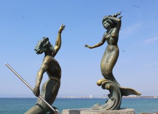 "Tritón y Nereida", en Puerto Vallarta. Fotografía: Iván Serrano Jauregui