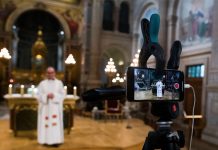 Pandemia de COVID-19 abrió oportunidad a la Iglesia católica de conectar con nuevos fieles