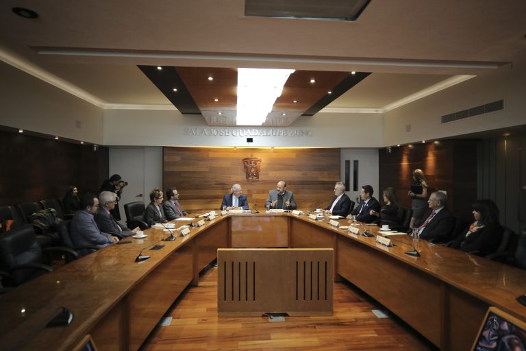 Un posgrado único en el país en producción de diccionarios
