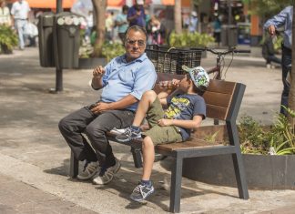 Periodos vacacionales son poco amigables con la vejez, afirman académicas