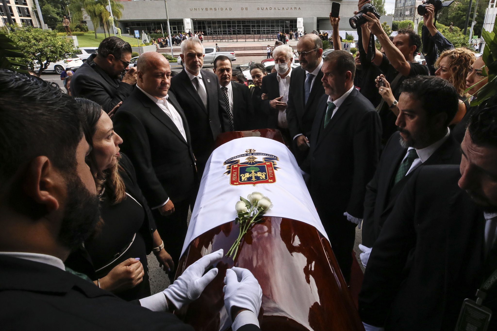 homenaje_al_lic._enrique_alfaro_anguiano_25