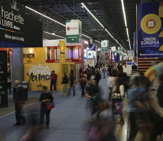 Literatura para jóvenes dentro y fuera de la FIL, oferta del SEMS