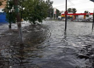 Procesos urbanos inadecuados generan inundaciones en el AMG