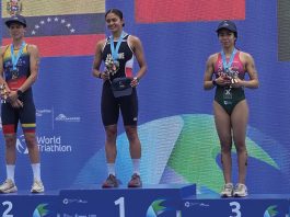 Ana Torres ganó bronce en Copa Continental de Triatlón