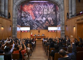 UdeG otorgará doctorado “honoris causa” al cantante Joan Manuel Serrat