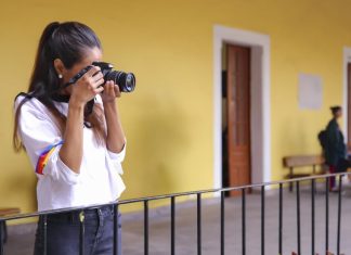 Fotografías para crear una «memoria viva» de la universidad