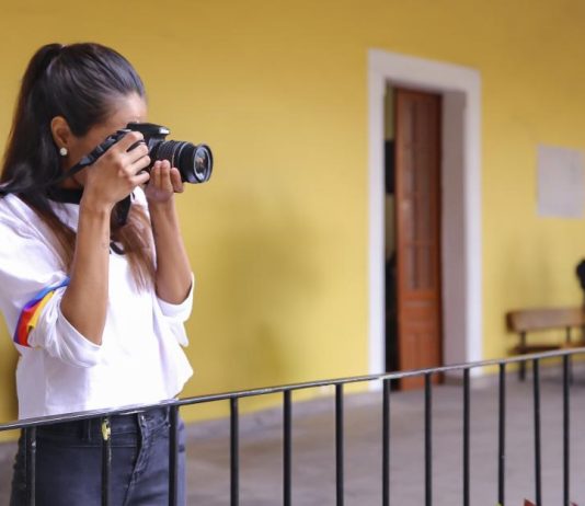 Fotografías para crear una «memoria viva» de la universidad