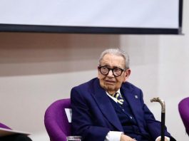 Rinden homenaje a Adalberto Solís, Maestro Emérito de la UdeG