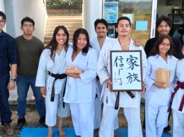 Consolida CUCBA su taller de karate