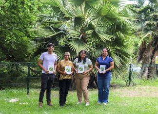 Difunden libro con más de 170 especies de flora del CUCosta