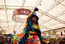 Inicia una fiesta de colores y luz