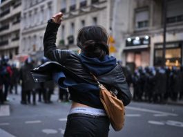 Jóvenes del mundo salen a la calle